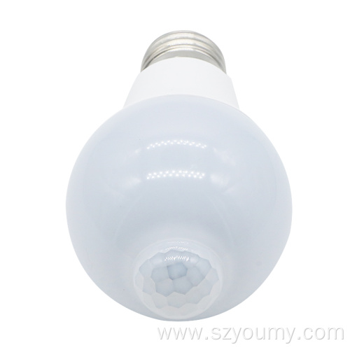 E27 PIR Movement Sensor Bulb